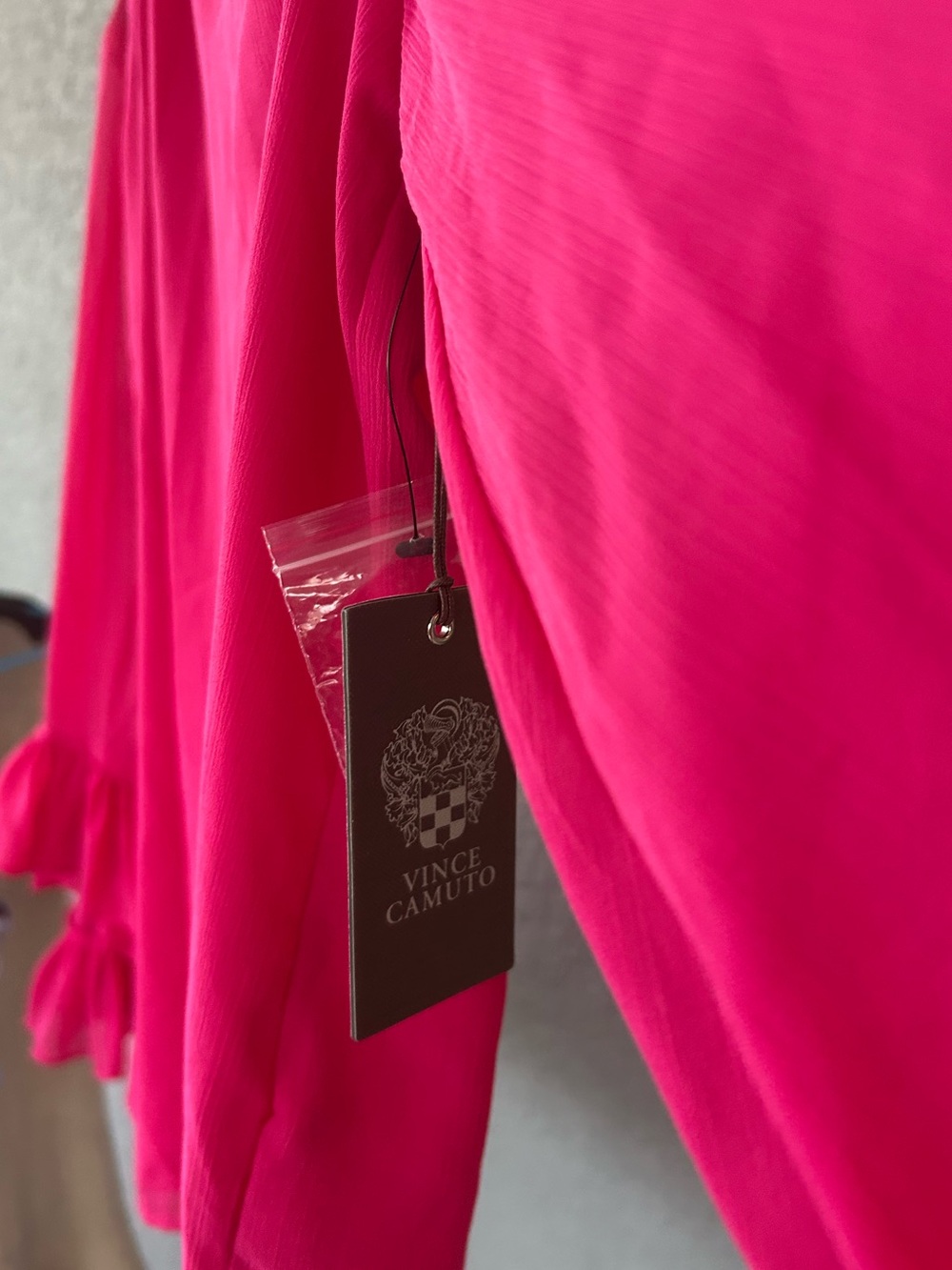 Vince Camuto Size 1X Pink Mock Neck Tiered Ruffle Sleeves Top Feminine NWT - Picture 3 of 8